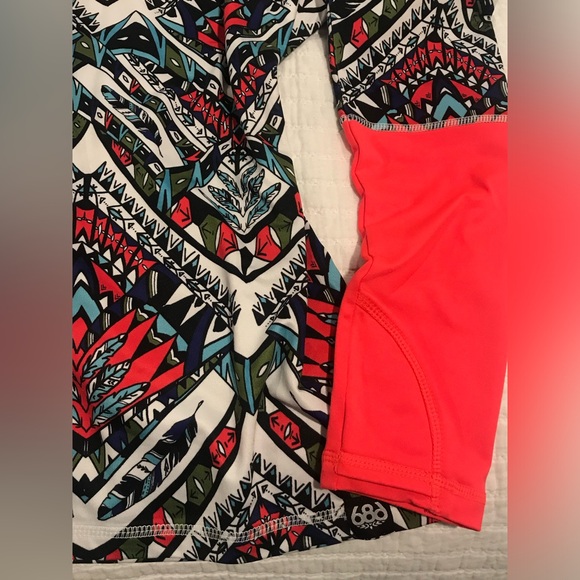 686 Women Bliss Baselayer Long Sleeve Shirt Tribe Color block size L - Picture 2 of 5